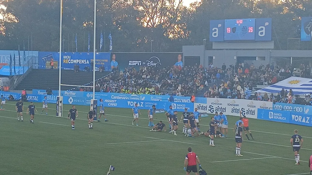 Neuseeland 7s W deklassiert Südafrika 42:0 — Black Ferns starten mit Machtdemonstration in Bordeaux